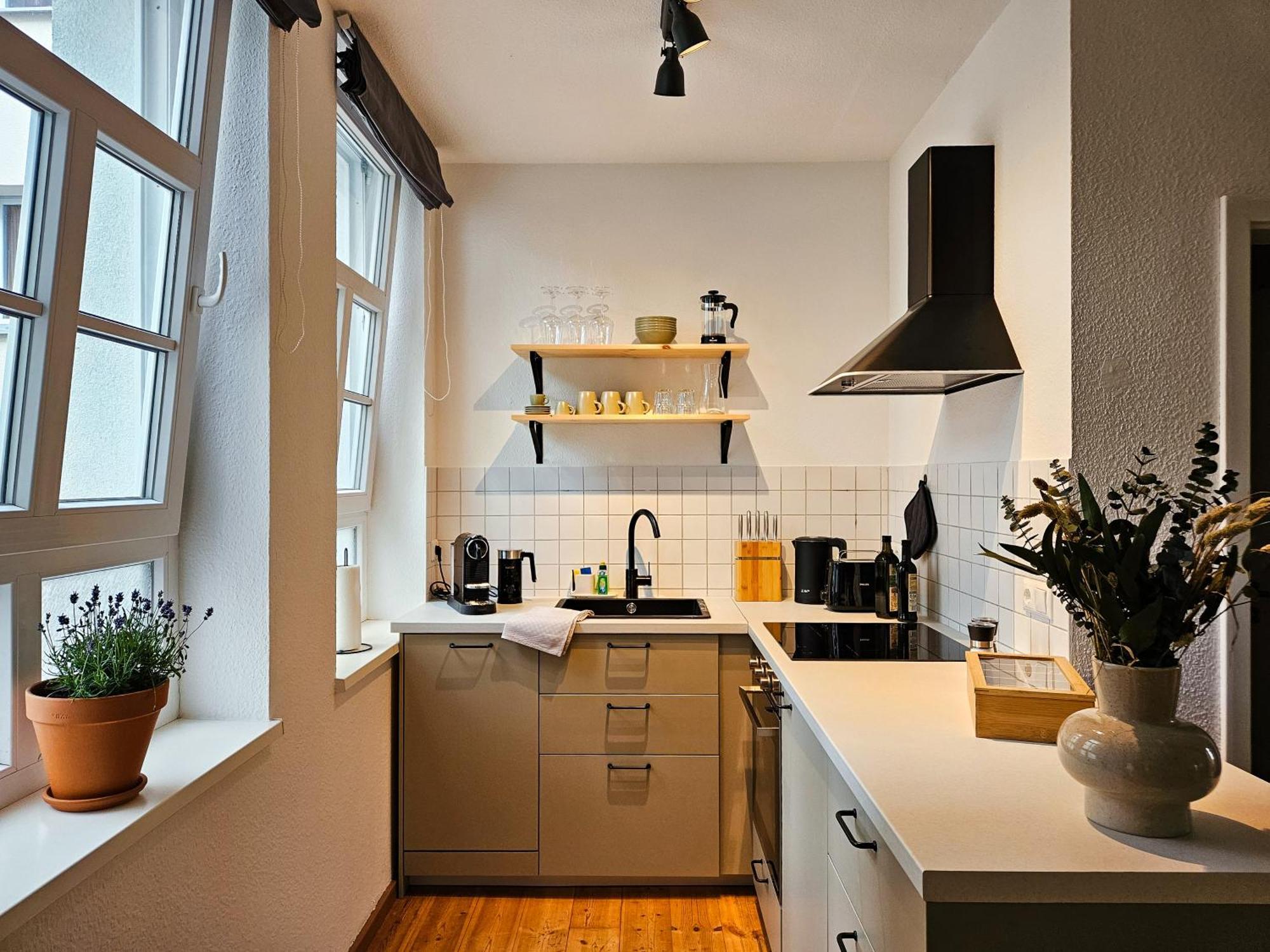 Micasa Rooms - Altstadt Zentral - Zwischen Anger Und Kraemerbruecke - Wlan - Familienfreundlich Erfurt Kültér fotó